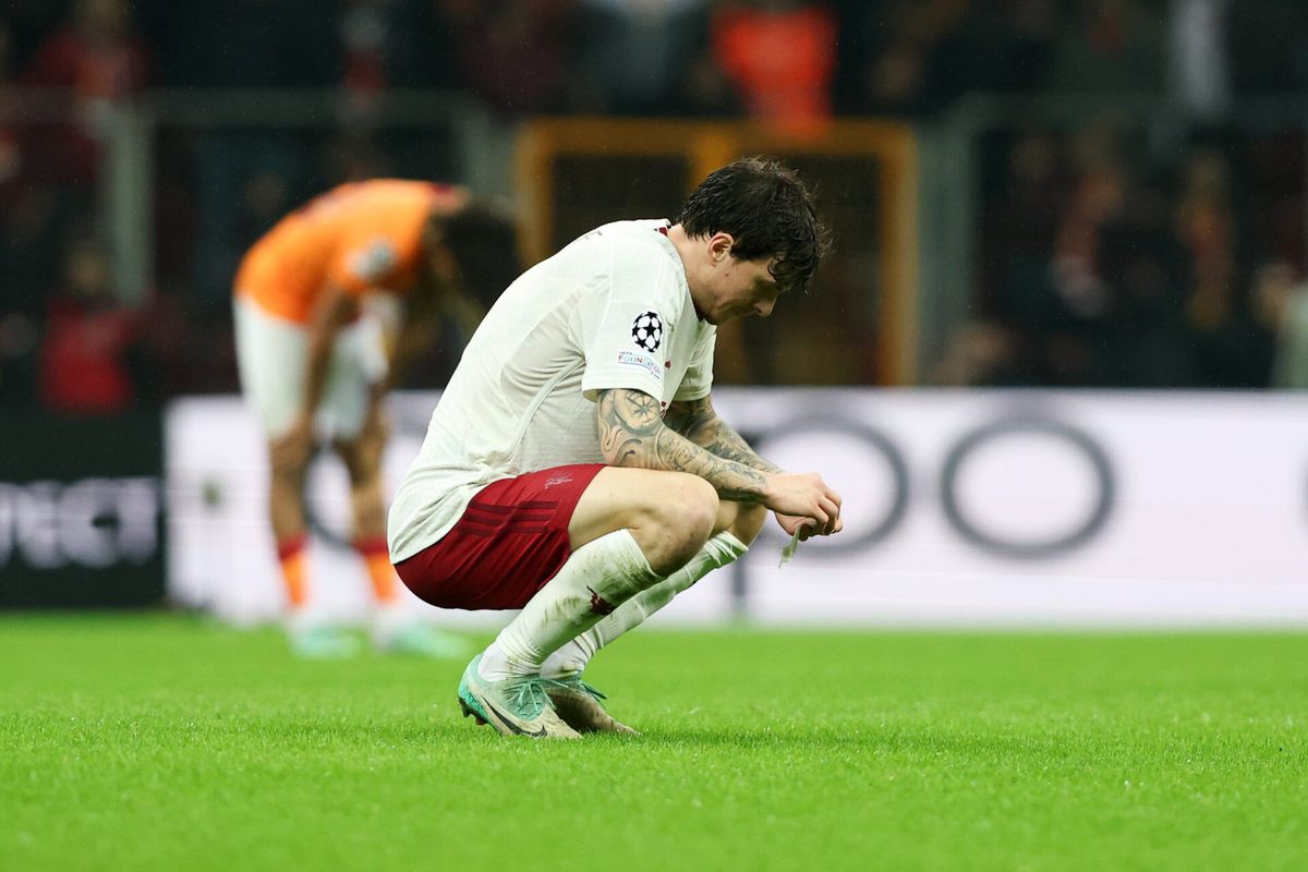 Erik ten Hag en Manchester United schieten niks op met knotsgek gelijkspel bij Galatasaray