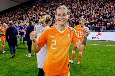 Desiree van Lunteren (26) stopt per direct bij Oranje Leeuwinnen