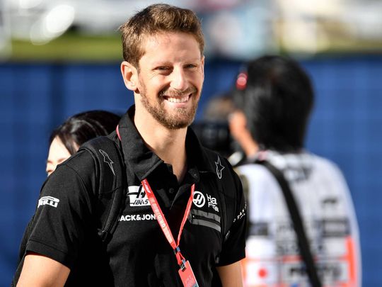 Romain Grosjean is BACK: 'Maar die brandblaar is natuurlijk niet fijn'