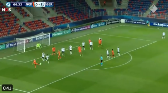 🎥 | Kan het nog voor Jong Oranje? Schuurs tikt aansluitingstreffer (na wat geluk) binnen