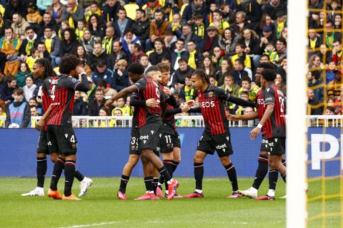 Franse media: 'Speler Nice dreigt op 100 meter hoge brug met zelfmoord vanwege relatiebreuk'