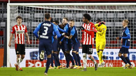 🎥 | WOW! Koopmeiners maakt een wondergoal tegen PSV