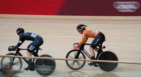 Shanne Braspennincx slaagt met vlag en wimpel voor herkansing