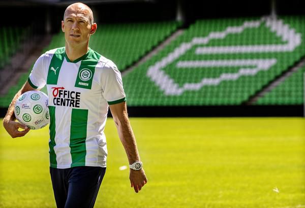 Robben moet de eerste training van het seizoen missen