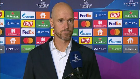 🎥 | Mooi interview met Ajax-trainer Erik ten Hag na dikke zege op Sporting CP