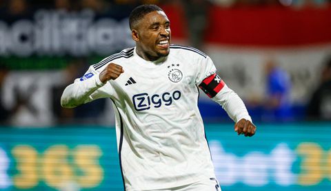 🎥​ | Steven Bergwijn na Ajax tegen AEK: 'Het werd een vechtwedstrijd'