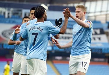 🎥 | De Bruyne en Sterling on fire voor City tegen Fulham: binnen 30 minuten 1,5 assist en 2 goals