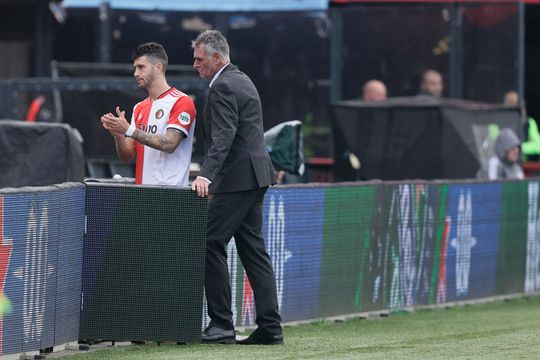 Feyenoord-trainer Arne Slot verwacht Marcos Senesi te kunnen gebruiken in Conference League