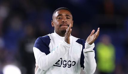 Ziekenboeg Ajax voor de wedstrijd tegen PSV: Steven Bergwijn fit, Devyne Rensch niet