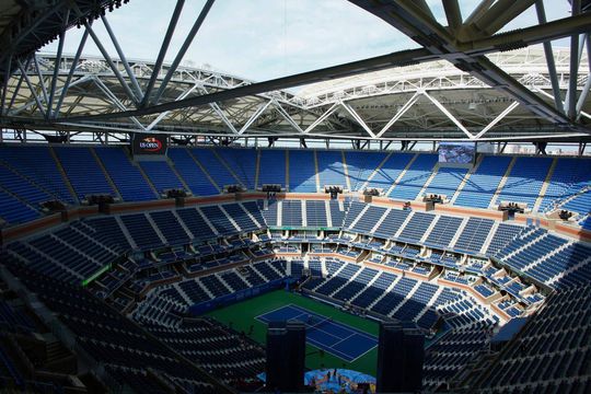 Iconisch tenniscomplex US Open nu omgebouwd tot coronaziekenhuis
