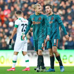 Ajacied Donny van de Beek na nederlaag tegen Groningen: 'We waren te slap'