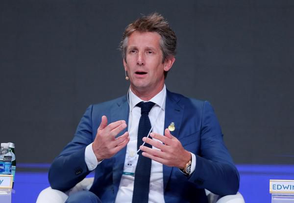 Ajax snapt helemaal niks van de rare actie van AZ: 'Dit was bij ons niet bekend'