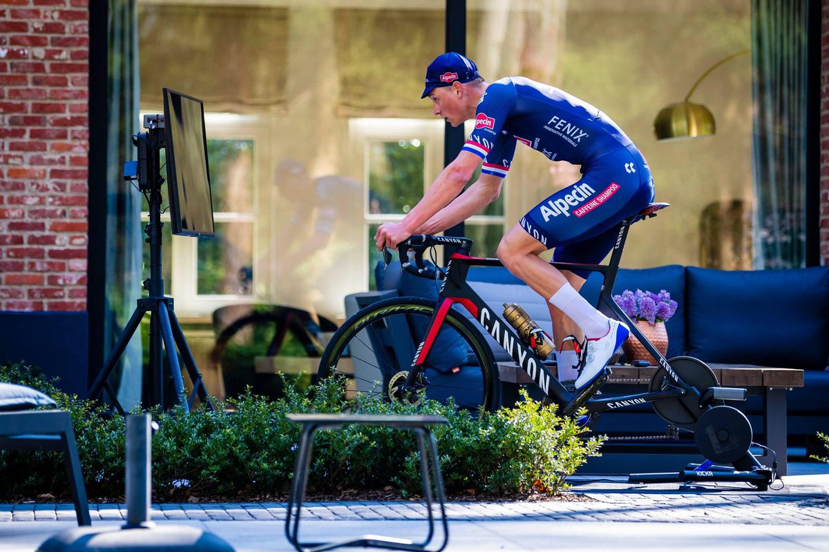 Ook de Vuelta nodigt ploeg van Van der Poel niet uit: pijlen kunnen op de klassiekers