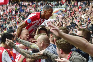 🎥 | Vandaag 2 jaar geleden: de kampioenswedstrijd van PSV tegen Ajax