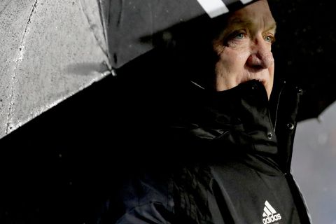 Feyenoord-trainer snapt niet dat Ajax al veel meer seizoenskaarten heeft verkocht
