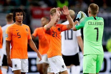 Spaanse krant zet Jasper Cillessen in flopelftal van het jaar in Spanje