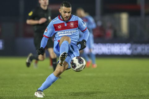 'Gewapende man dringt huis Oussama Assaidi binnen, vrouw onder schot gehouden'