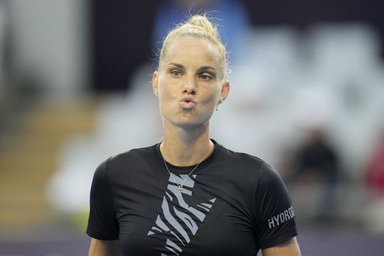 Arantxa Rus brengt tennissters op gelijke hoogte tegen Oekraïne