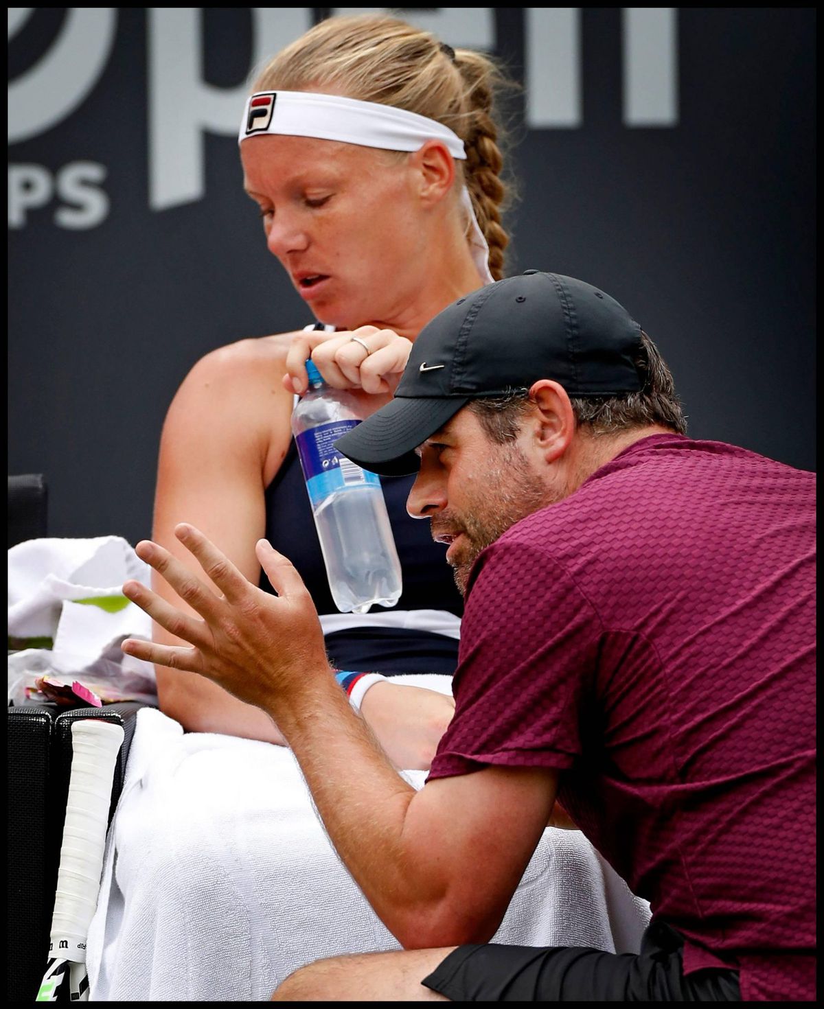 Kiki Bertens ook bij WTA Linz nog zonder coach Raemon Sluiter