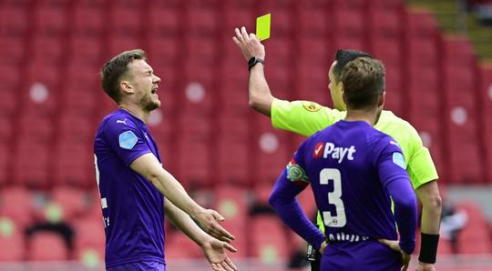 Gijp begrijpt NIKS van pingel Ajax: 'Die Alvarez schiet hem naar de cornervlag'