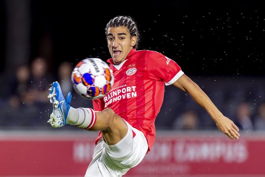 De Onder-19 geeft niet het goede voorbeeld aan PSV 1: rode kaarten en verlies tegen RC Lens
