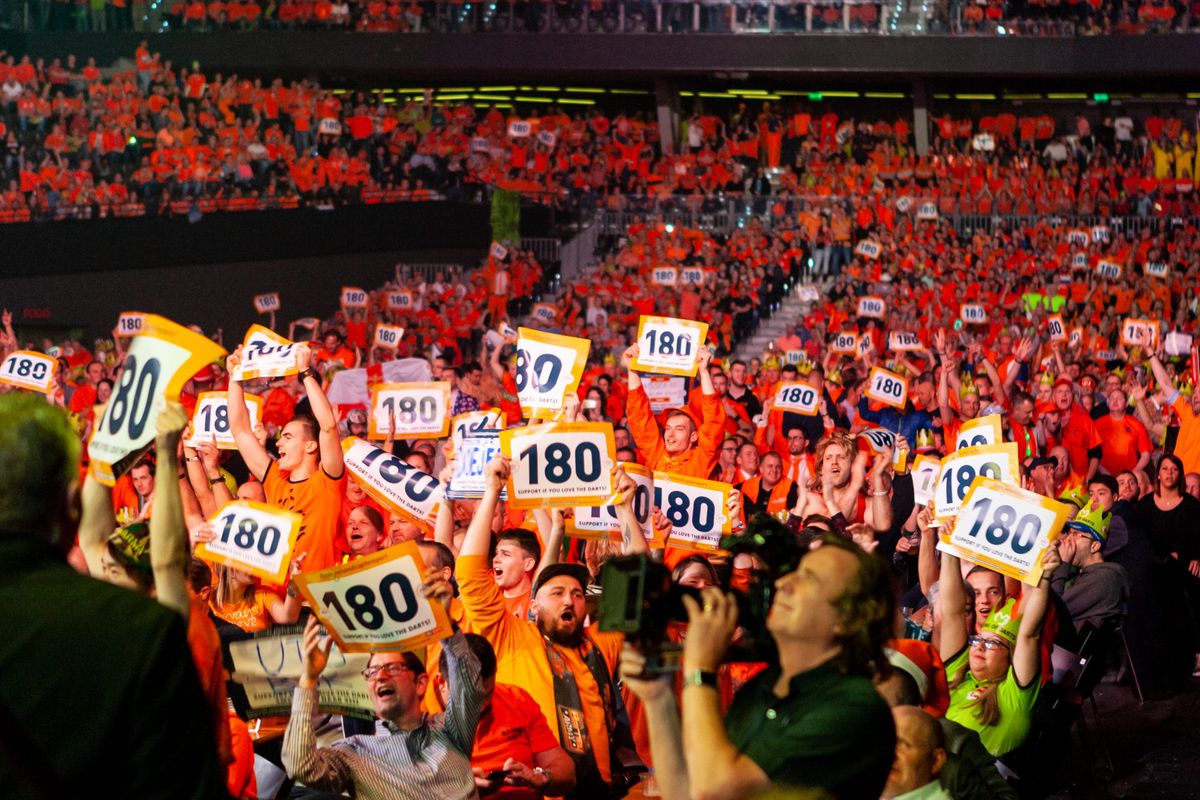 Premier League Darts in Ahoy kan niet met publiek doorgaan