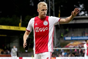 Erik ten Hag rekent tegen Lille niet meer op Donny van de Beek en Noussair Mazraoui