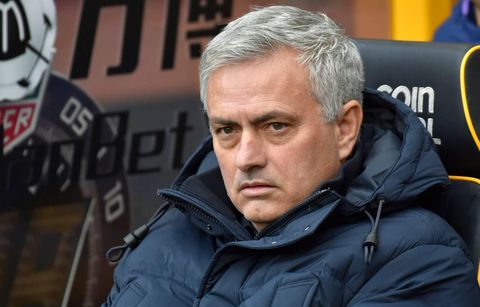 Ryanair neemt Jose Mourinho in de zeik: 'Voor 15 pond naar Rome, handbagage zal genoeg zijn zonder prijzen'