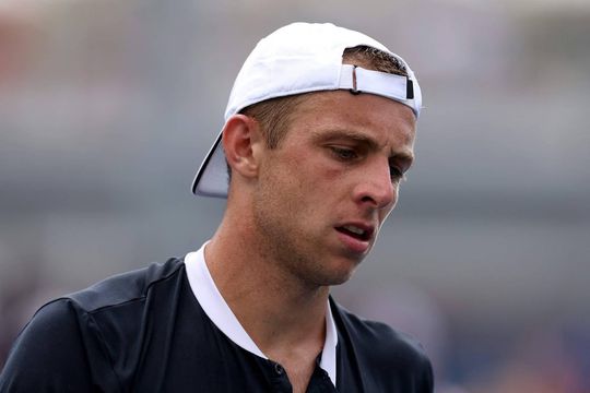 Beterschap, Tallon! Griekspoor geeft in Shanghai op wegens ziekte