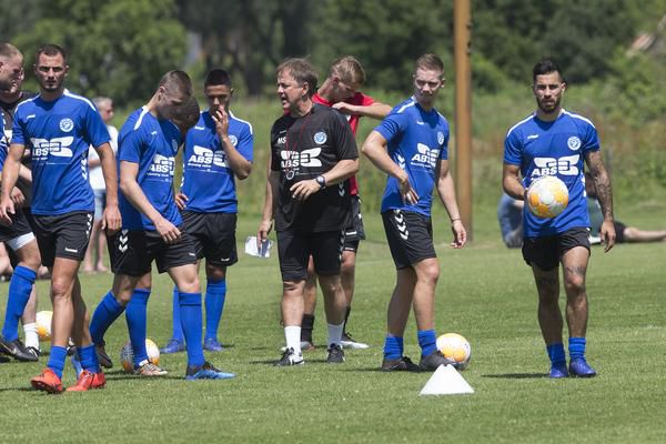 Fans van De Graafschap welkom op 1e training, maar krijgen wel eerst koorts-check