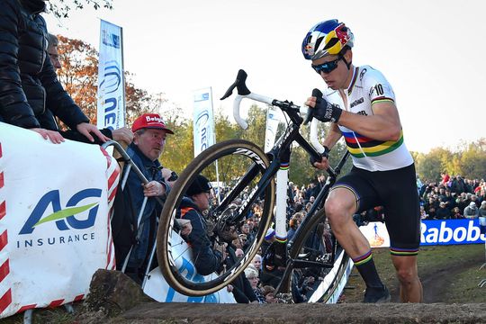 Van Aert wil naar LottoNL-Jumbo, maar is misschien werkloos in 2019