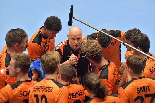 Nederlandse handbalmannen beginnen EK-kwalificatie met lekkere zege