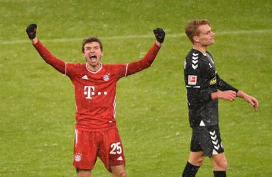 Winnend Bayern profiteert optimaal van uitglijdende concurrenten