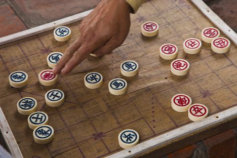 Chinees schaakkampioen verdacht van beads-bedriegerij nadat hij zijn behoefte deed in badkuip