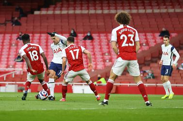 🎥 | Wat een goal! Erik Lamela prikt met prachtige rabona heerlijk raak tegen Arsenal