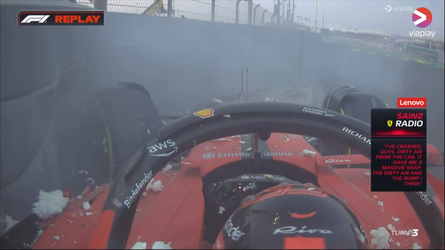 🎥 | Rode vlag: VT2 in Abu Dhabi ligt stil door deze crash van Carlos Sainz