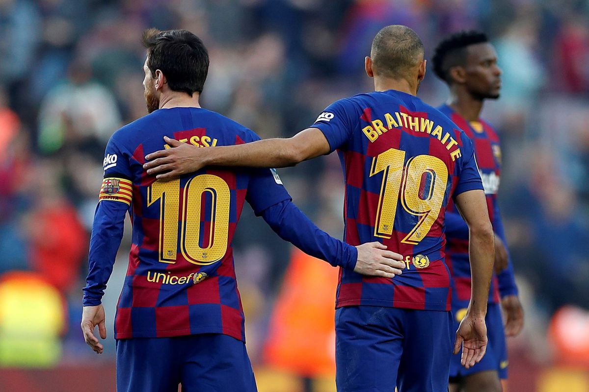Barcelona-aanwinst Martin Braithwaite knuffelt Messi en wast zijn shirt nooit meer