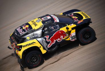 Fransman Loeb wint langste etappe in Dakar Rally