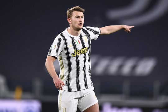 🎥 | Gozer in reclame lijkt bizar veel op Matthijs de Ligt (maar dan met goatee) 🤣