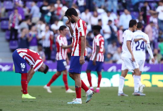 Atlético komt in kaartenregen tegen Valladolid goed weg met een gelijkspel