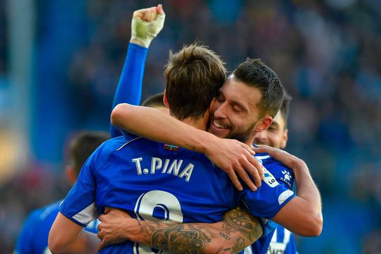 Alavés wint van Valencia en staat nu 4e in LaLiga (video)