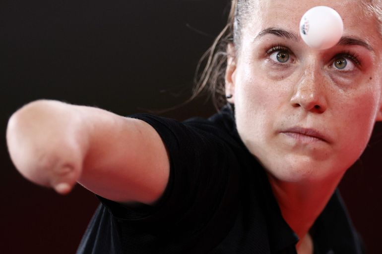 📸 | Deze tafeltennisser zonder rechterhand won haar 1e partij op de Olympische Spelen!