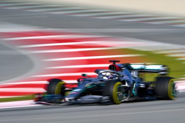 Mercedes zegt dat de F1-auto van 2021 misschien wel een seconde langzamer is