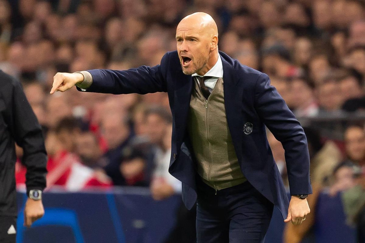 Ten Hag is een trotse trainer: ‘Deze overwinning zelf afgedwongen’