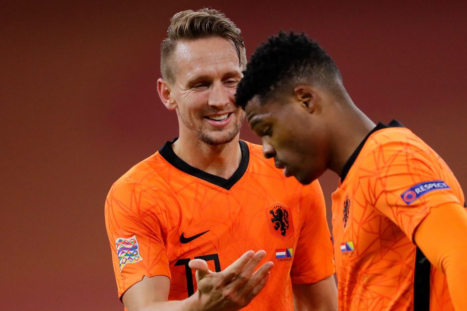 Dit is de opstelling van het Nederlands elftal tegen Polen: geen Dumfries, Wijndal, De Jong en Berghuis