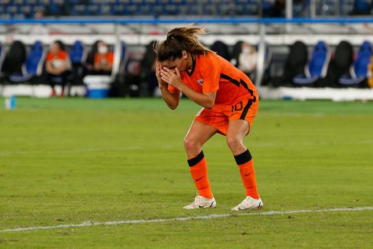 Gemiste penalty's komen Oranje Leeuwinnen duur te staan: uitgeschakeld op Olympische Spelen