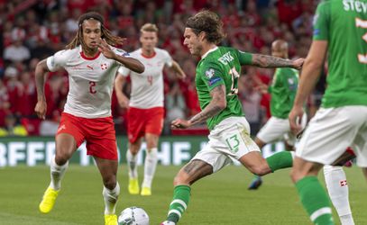 Zwitserland met heerlijk kleurrijk elftal in Ierland