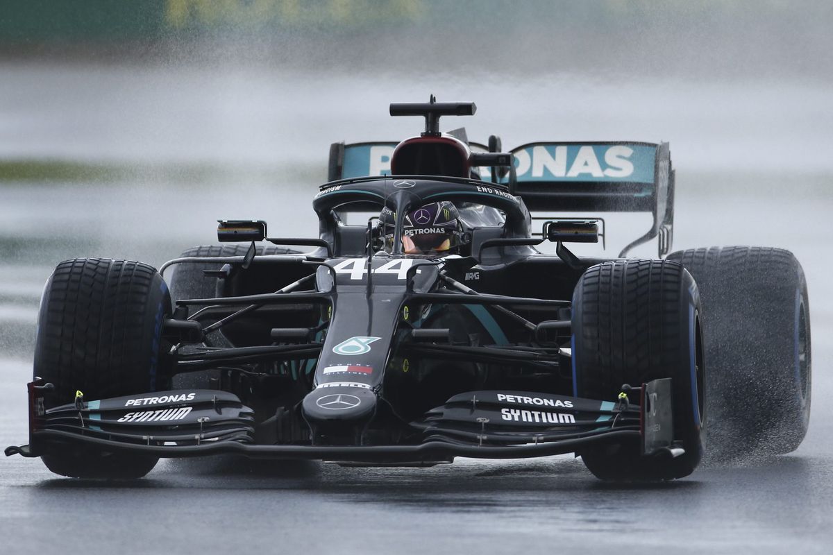 Lewis Hamilton kan vandaag wereldkampioen worden: dit moet er dan gebeuren