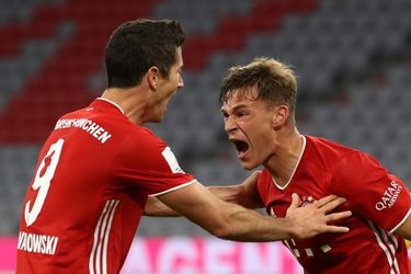 🎥 | Bayern München pakt door grootste mazzelgoal ooit de Duitse Supercup