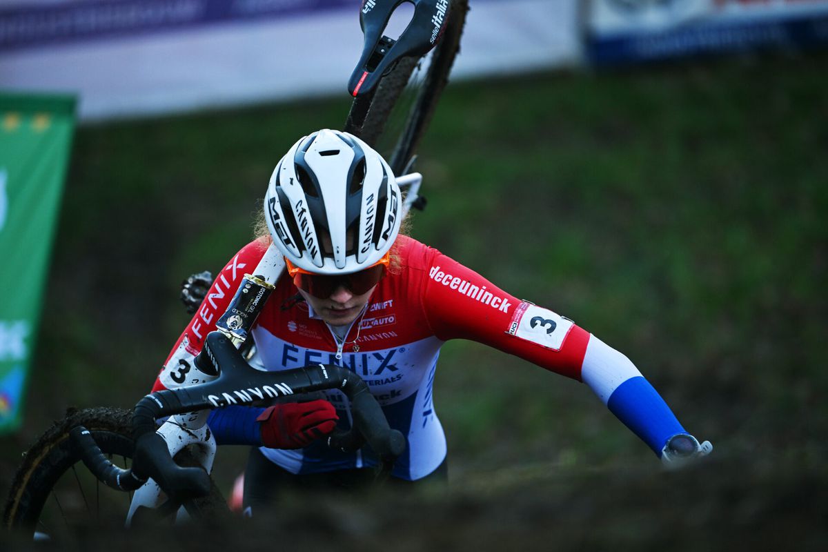 Fem van Empel is niet onverslaanbaar: Puck Pieterse doorbreekt zegereeks in Gavere